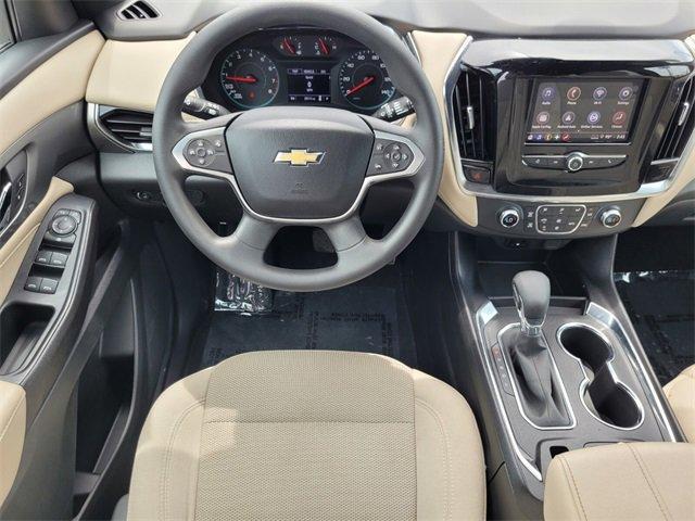 used 2023 Chevrolet Traverse car, priced at $27,988