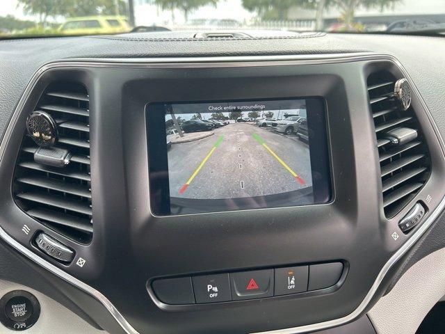 used 2021 Jeep Cherokee car, priced at $17,987