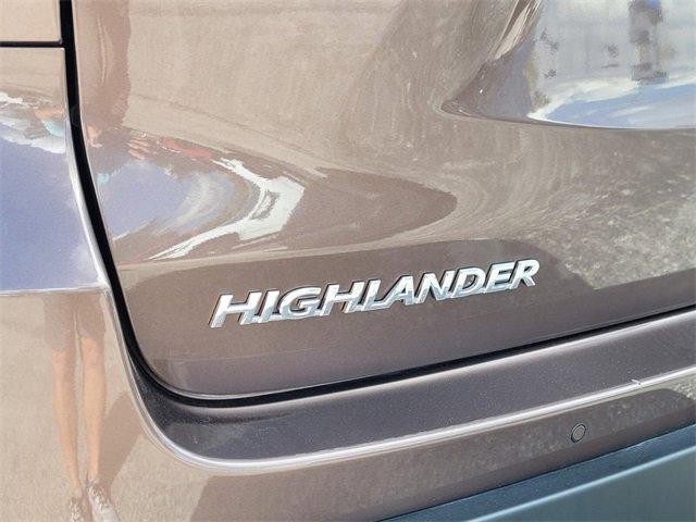 used 2017 Toyota Highlander car, priced at $23,888