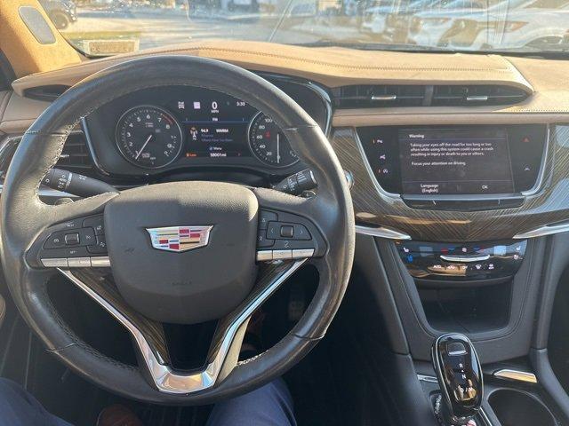 used 2020 Cadillac XT6 car, priced at $28,988