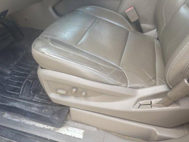 used 2016 Chevrolet Suburban car, priced at $17,988