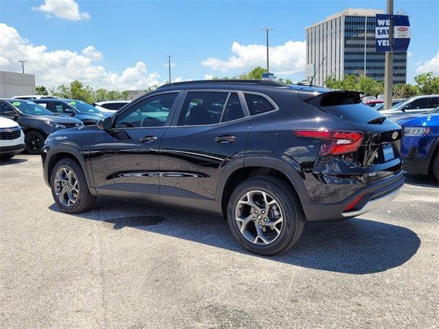 used 2025 Chevrolet Trax car, priced at $23,488