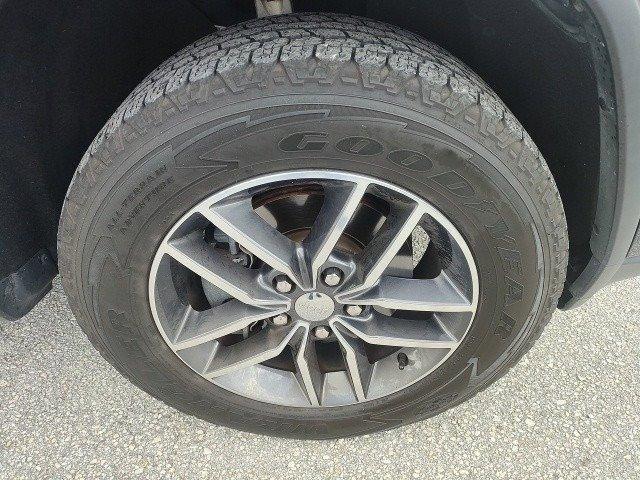 used 2018 Jeep Grand Cherokee car, priced at $12,987