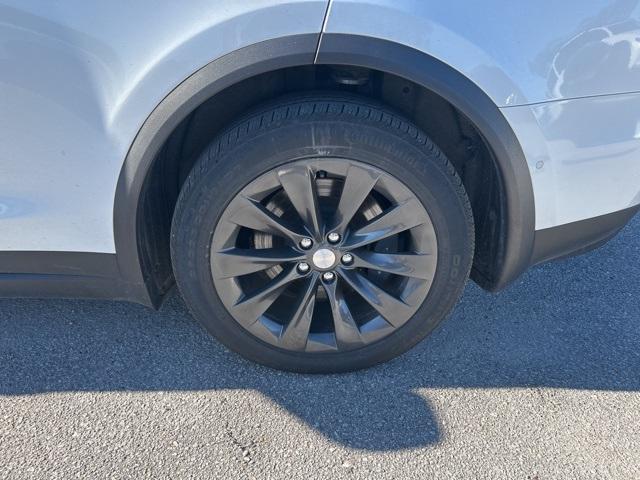 used 2018 Tesla Model X car, priced at $25,000