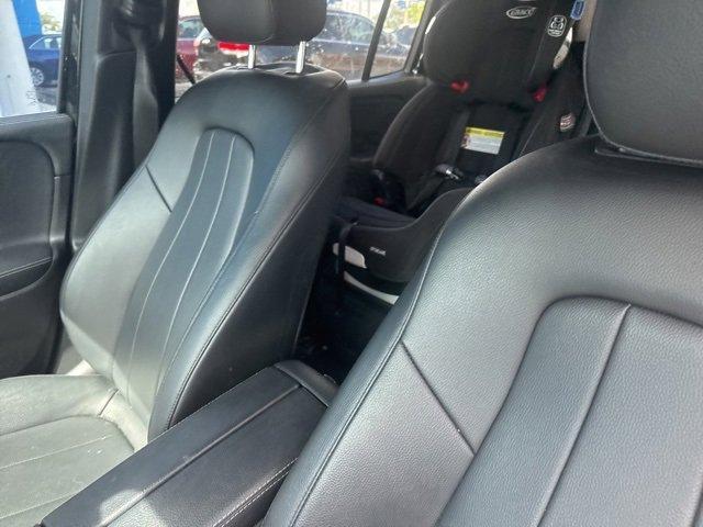 used 2020 Mercedes-Benz GLB 250 car, priced at $18,888