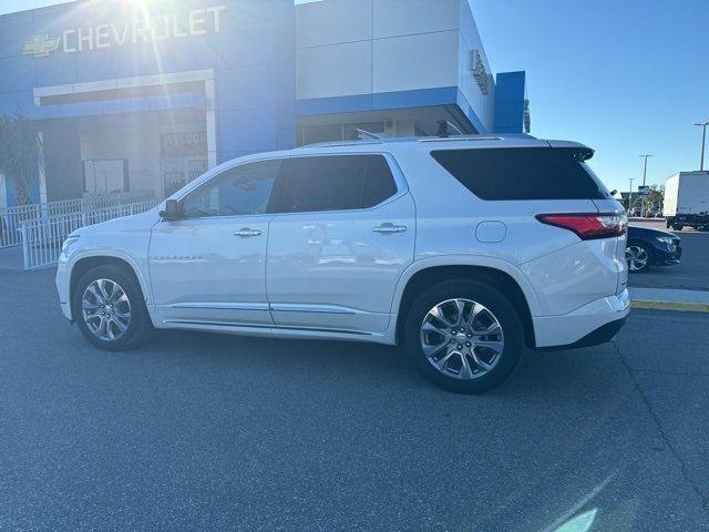 used 2019 Chevrolet Traverse car, priced at $23,988