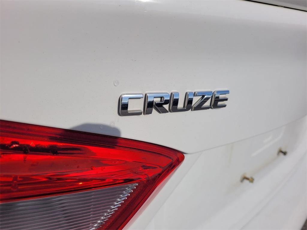 used 2016 Chevrolet Cruze car, priced at $9,988