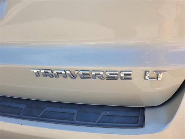 used 2014 Chevrolet Traverse car, priced at $9,000