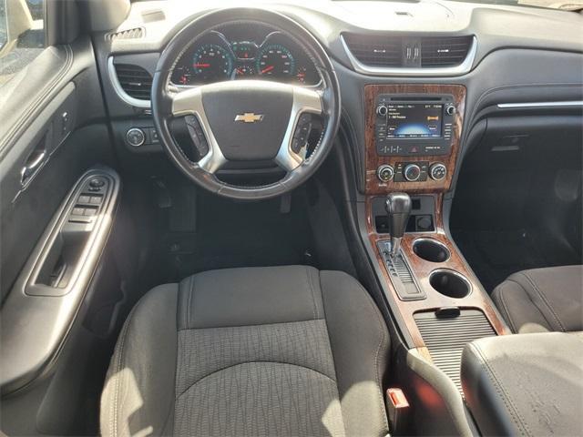 used 2014 Chevrolet Traverse car, priced at $9,000