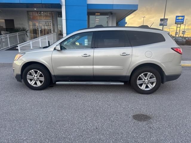 used 2014 Chevrolet Traverse car, priced at $9,988