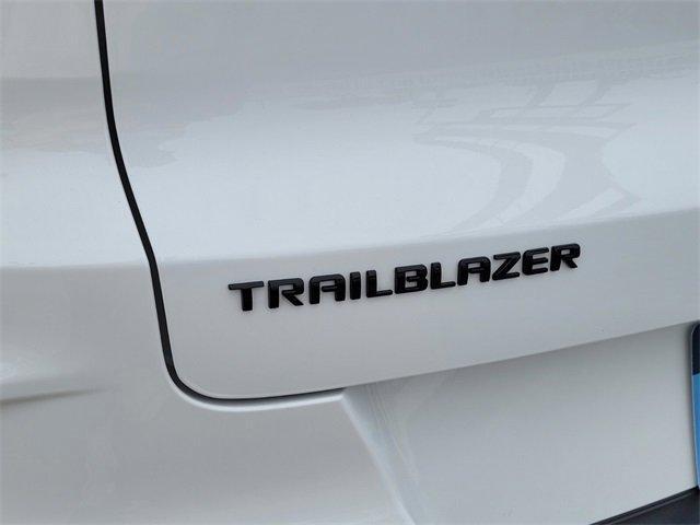 used 2024 Chevrolet TrailBlazer car, priced at $25,488