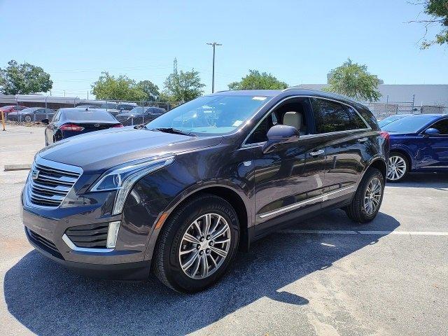 used 2018 Cadillac XT5 car, priced at $15,000