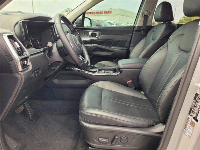 used 2022 Kia Sorento car, priced at $27,888