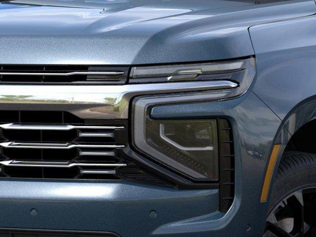 new 2025 Chevrolet Suburban car, priced at $81,215