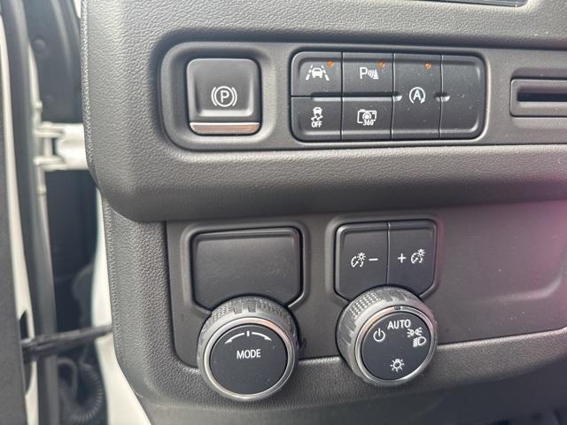 used 2023 Chevrolet Suburban car, priced at $59,988