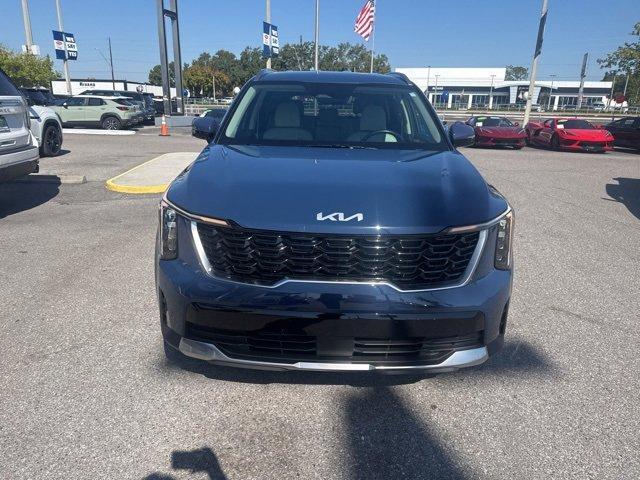 used 2025 Kia Sorento car, priced at $27,488