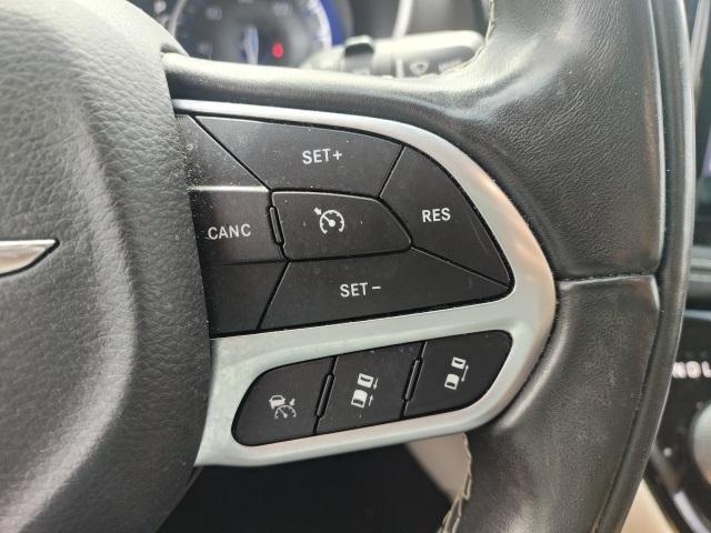 used 2022 Chrysler Pacifica car, priced at $28,987