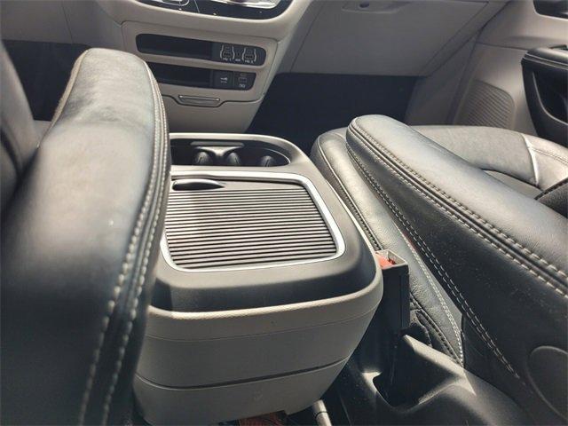 used 2022 Chrysler Pacifica car, priced at $28,788