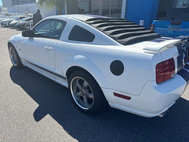 used 2006 Ford Mustang car