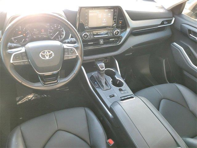 used 2021 Toyota Highlander car, priced at $28,988