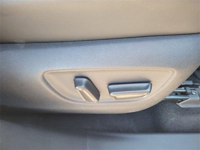 used 2021 Toyota Highlander car, priced at $28,988