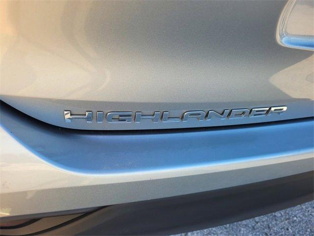 used 2021 Toyota Highlander car, priced at $28,988