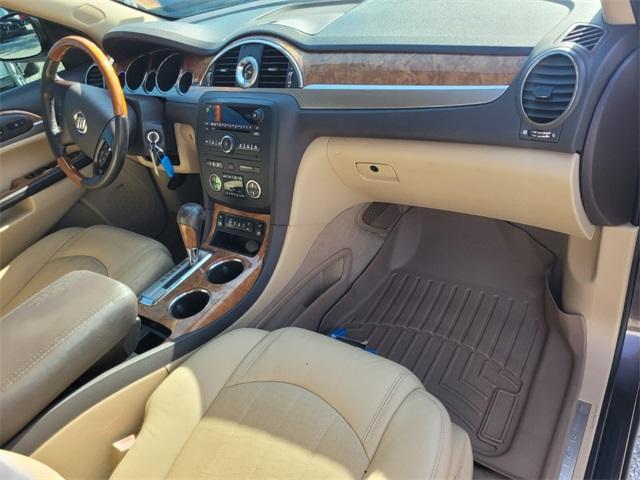 used 2012 Buick Enclave car, priced at $7,000