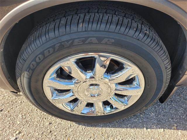 used 2012 Buick Enclave car, priced at $7,000