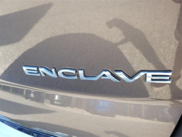 used 2012 Buick Enclave car, priced at $7,000
