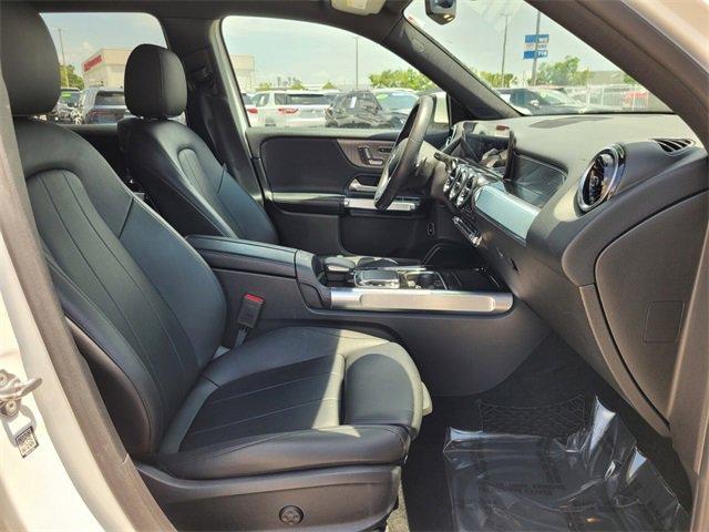 used 2020 Mercedes-Benz GLB 250 car, priced at $23,988