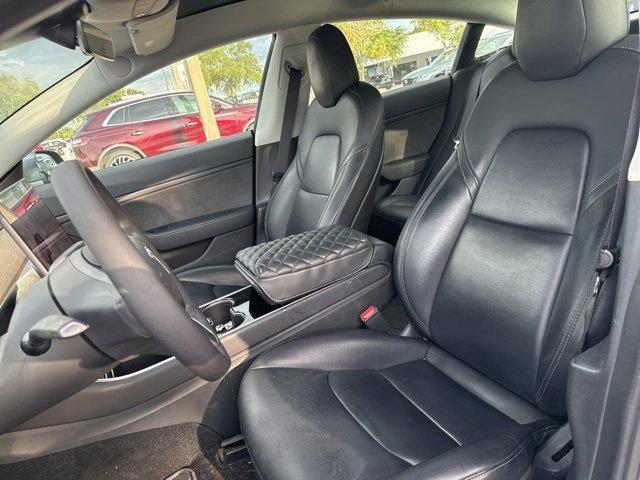 used 2019 Tesla Model 3 car