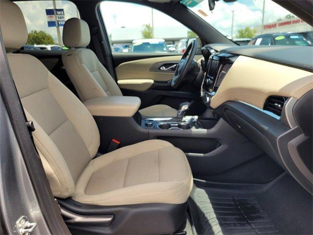 used 2023 Chevrolet Traverse car, priced at $27,988
