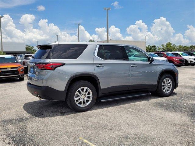 used 2023 Chevrolet Traverse car, priced at $27,988