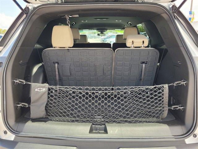 used 2023 Chevrolet Traverse car, priced at $27,988