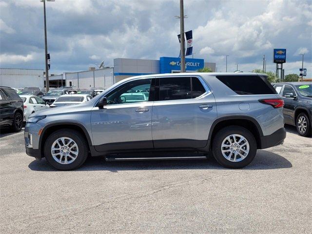 used 2023 Chevrolet Traverse car, priced at $27,988