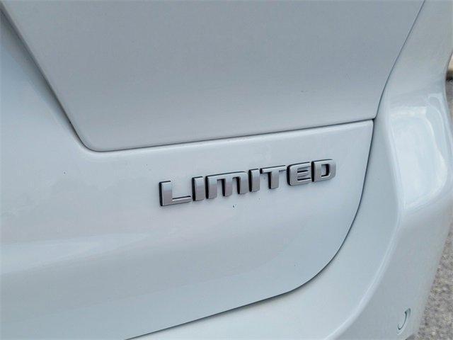 used 2024 Jeep Grand Cherokee L car, priced at $37,988