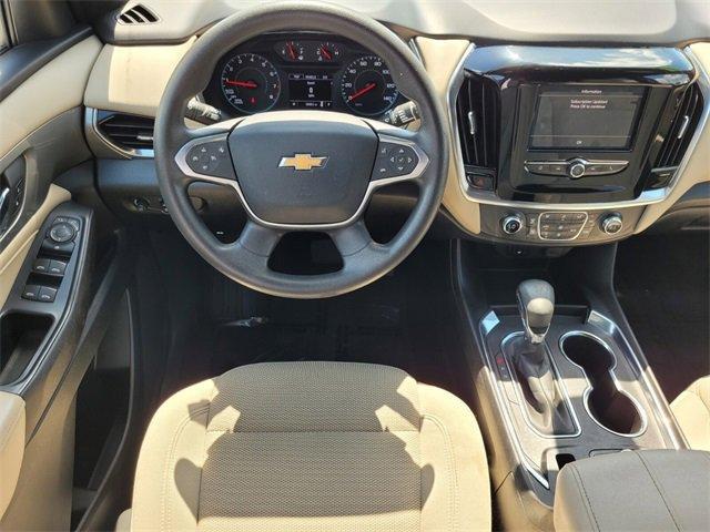 used 2023 Chevrolet Traverse car, priced at $23,988