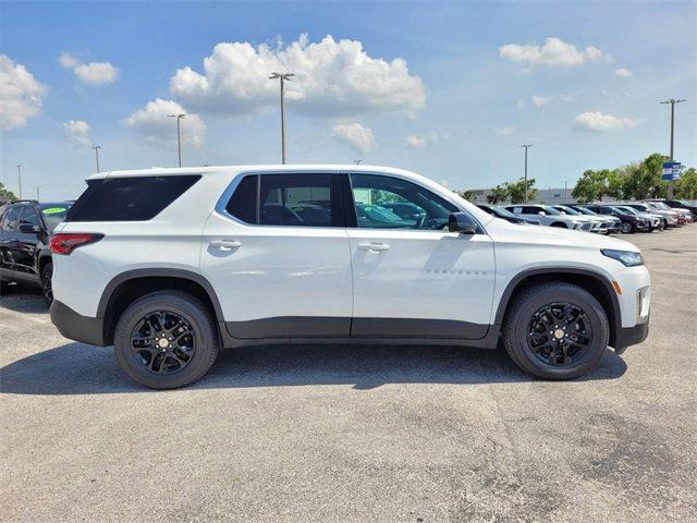 used 2023 Chevrolet Traverse car, priced at $23,988