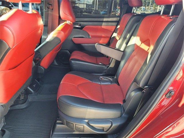 used 2023 Toyota Highlander car, priced at $27,988