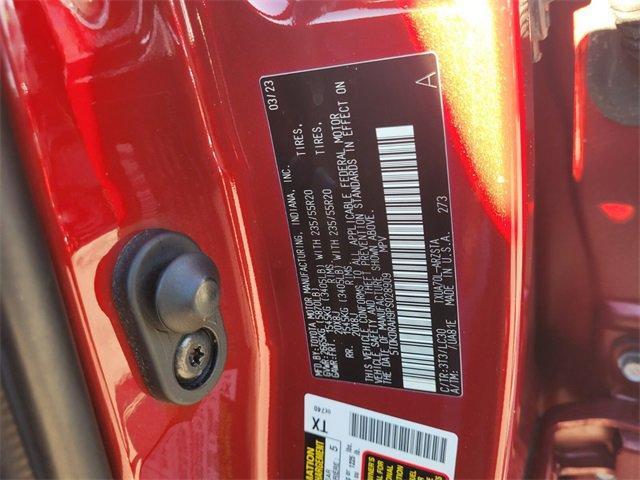 used 2023 Toyota Highlander car, priced at $27,988