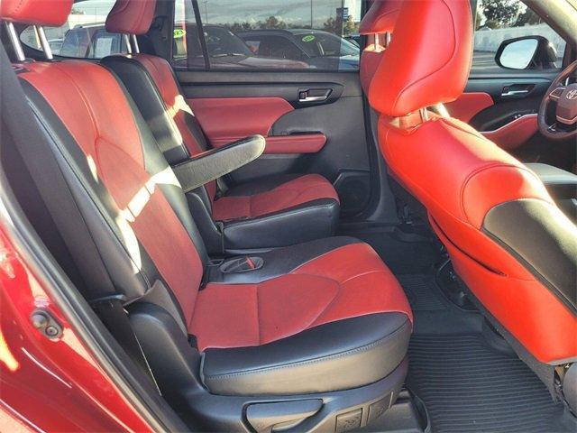 used 2023 Toyota Highlander car, priced at $27,988