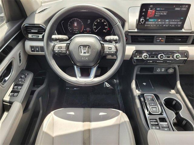 used 2025 Honda Pilot car, priced at $45,488