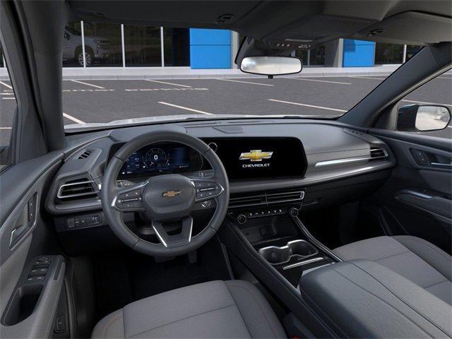 new 2025 Chevrolet Traverse car