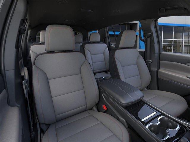 new 2025 Chevrolet Traverse car
