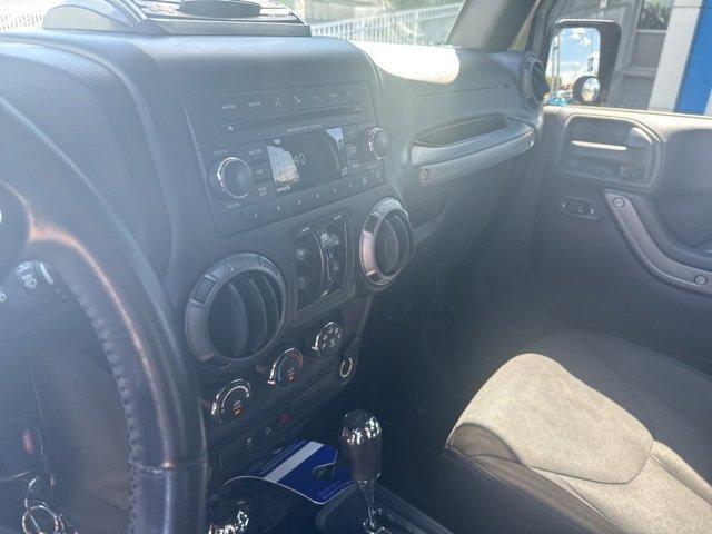 used 2015 Jeep Wrangler Unlimited car, priced at $13,487