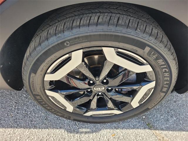 used 2023 Kia Telluride car, priced at $32,487