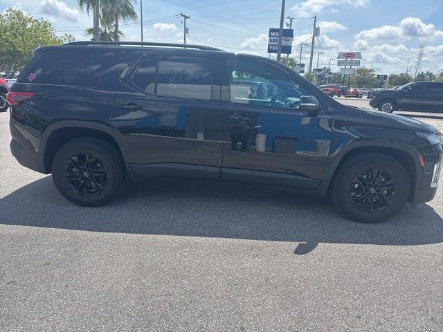 used 2023 Chevrolet Traverse car, priced at $29,988
