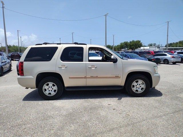 used 2007 Chevrolet Tahoe car, priced at $8,000