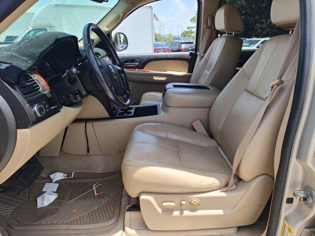 used 2007 Chevrolet Tahoe car, priced at $8,000