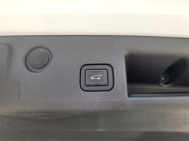 used 2022 Chevrolet Equinox car, priced at $24,988
